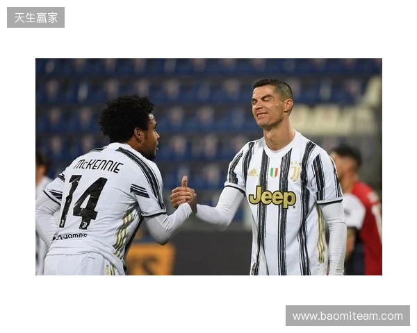 天秀!绍尔后场启动人球分过连过3人+不看人传球,贝维斯打门被扑 天秀!绍尔后场启动人球分过连过3人+不看人传球,贝维斯打门被扑